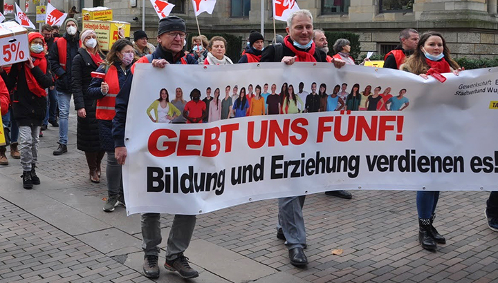 Tarifrecht & Tarifpolitik 